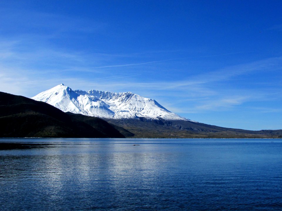 Spirit Lake at Mt. St. Helens NM in WA