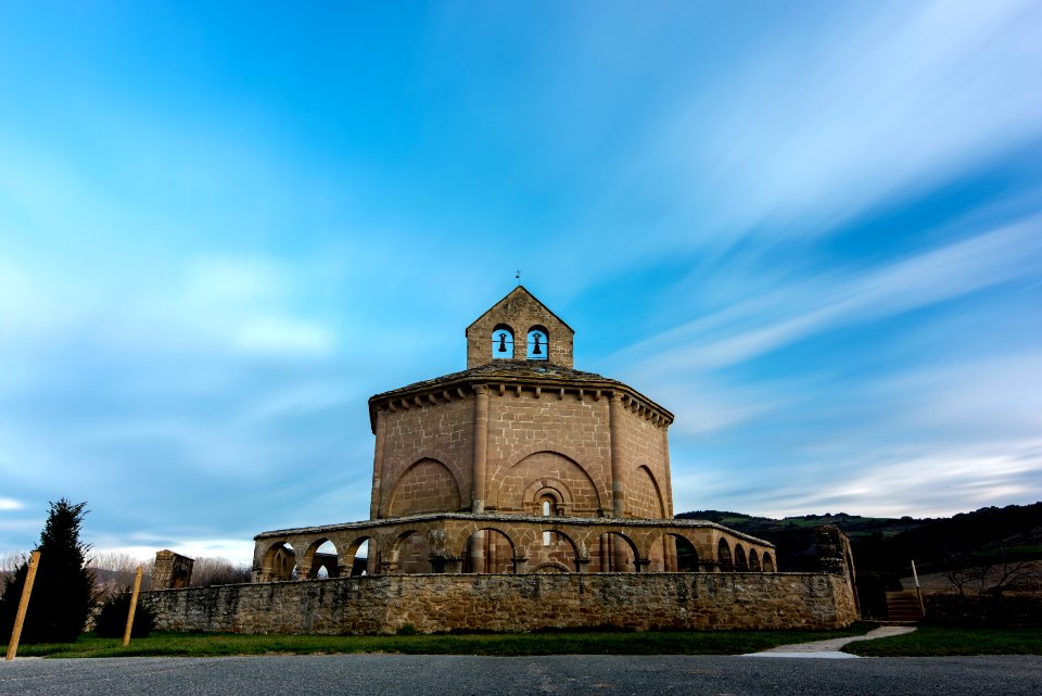 Iglesia Sta. María de Eunate (Navarra)