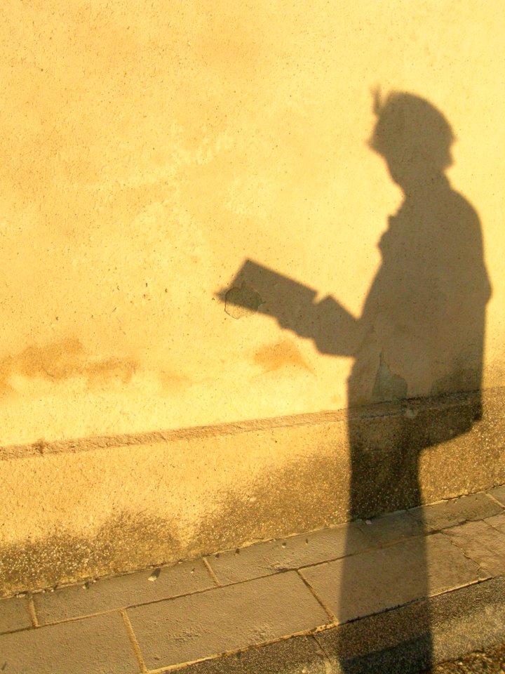 Because shadows go on holiday too . . (1)