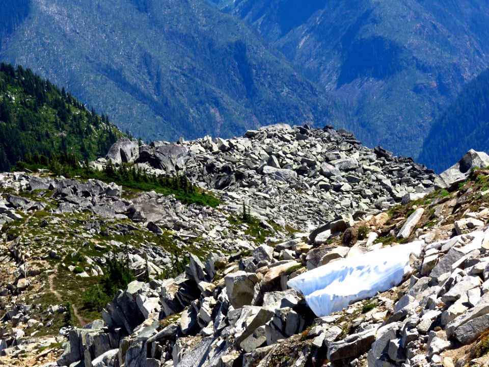 Hidden Lake Trail at North Cascades NP in WA