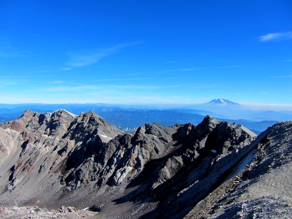 Mt. St. Helens Summit Trail in WA