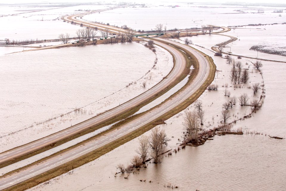 3/28/19 - I-29 near Percival