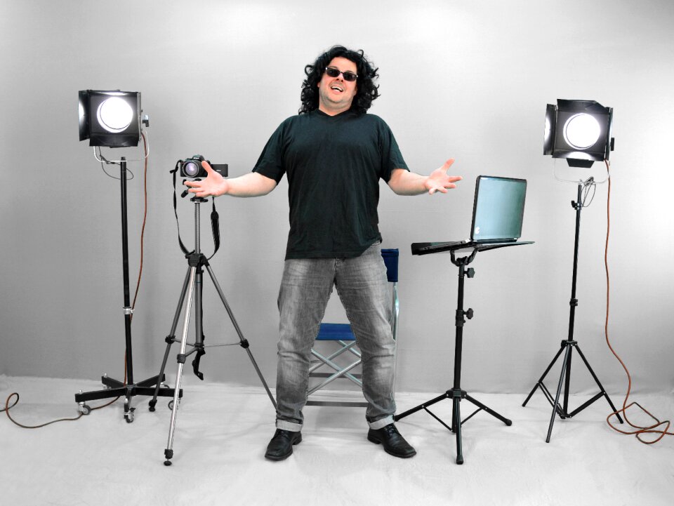 Gut movie set photo shoot