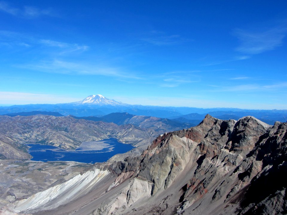 Mt. St. Helens Summit Trail in WA