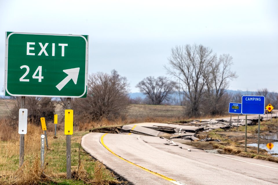 4/4/19 - I-29 between Hwy 34 and Hamburg