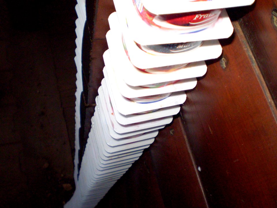 more yoghurt cups