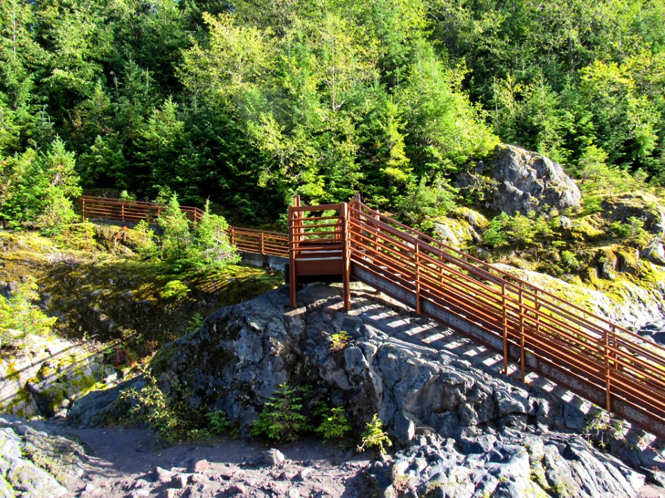 Lava Canyon Trail in Washington