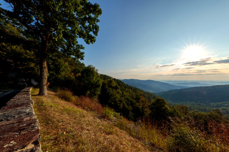 Late Sunrise - Tunnel Overlook