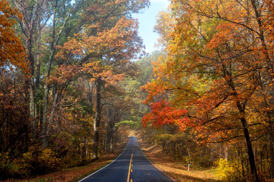 Colorful Skyline Drive - Low Gap