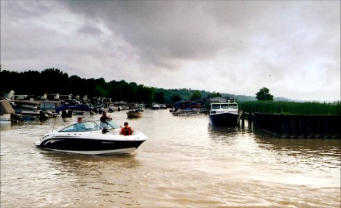 Bowrider