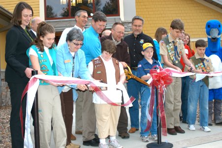 Ribboning cutting