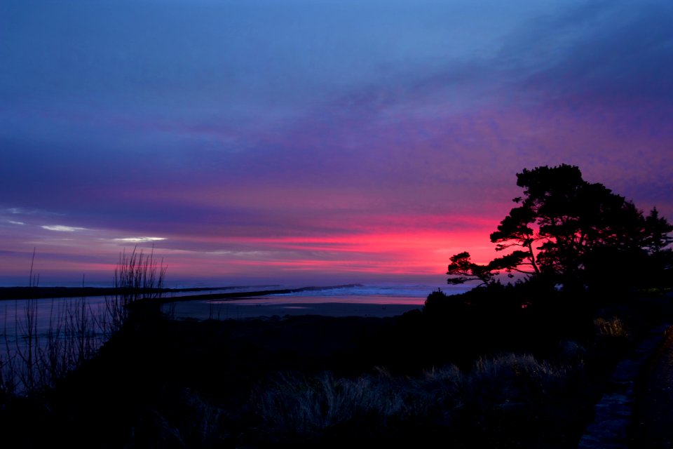 January sunset on the Oregon coast