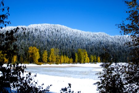 Lost Lake in fall, first snow. Oregon