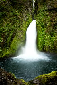 Wahclella Waterfall, Oregon photo