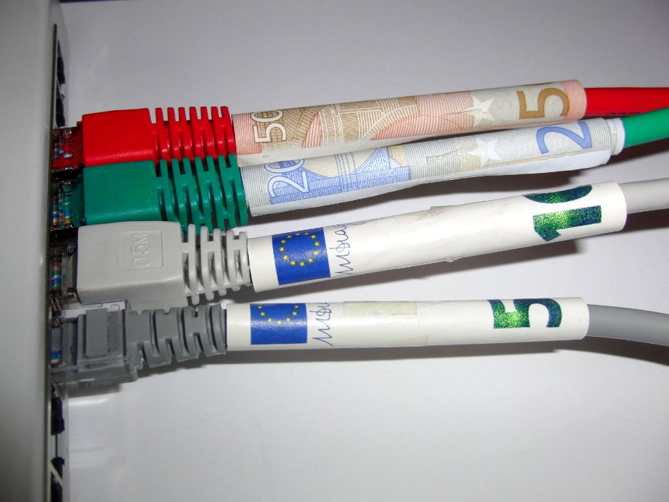 Netz - Switch und Geld