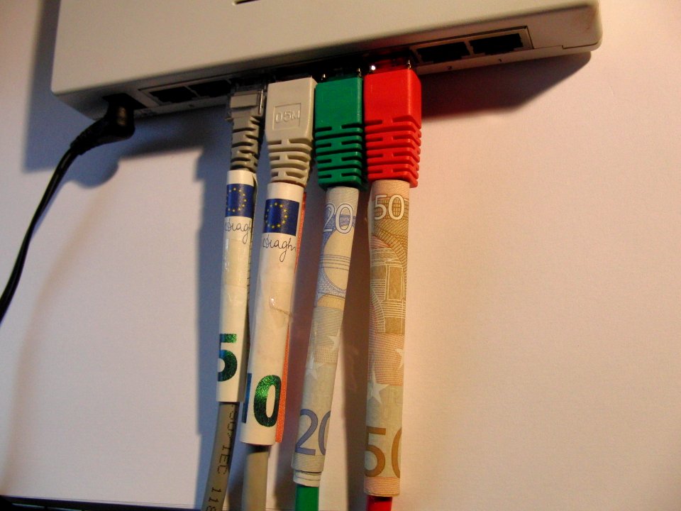 Netz - Switch und Geld