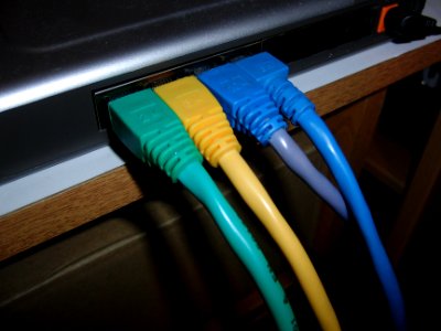 Netzkabel im Switch