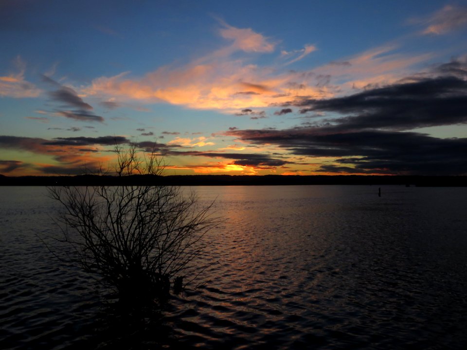 Sunset at Columbia River in Vancouver, WA