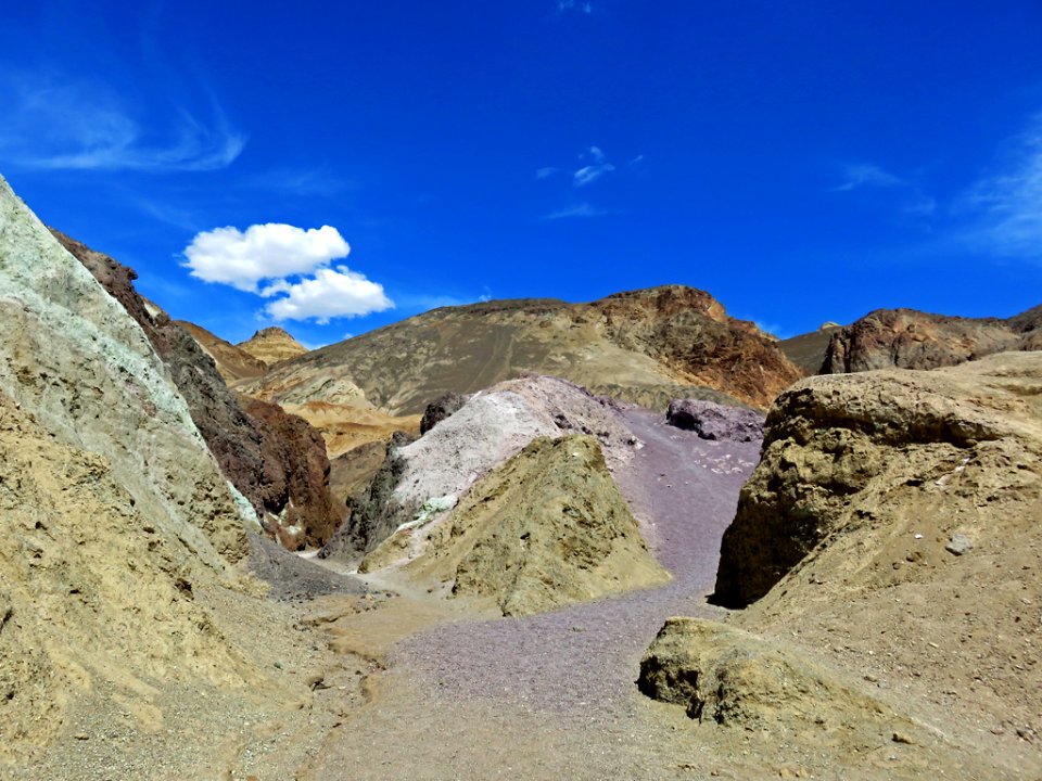 Artists Palette at Death Valley NP in California