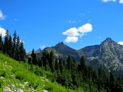 Maple Pass Trail at North Cascades NP in WA