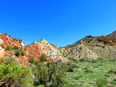 Cottonwood Canyon Road in Utah photo