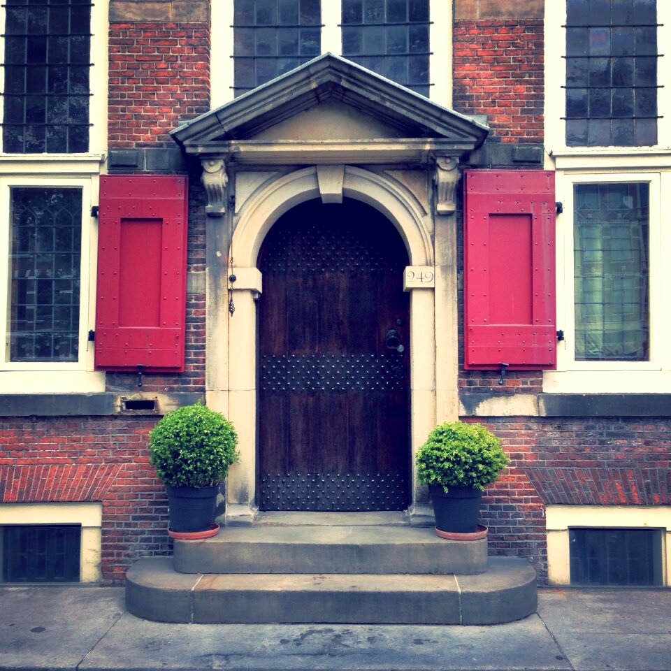 Doors door city