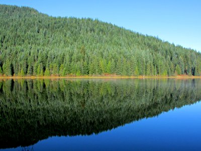 Trillium Lake at Mt. Hood in OR photo