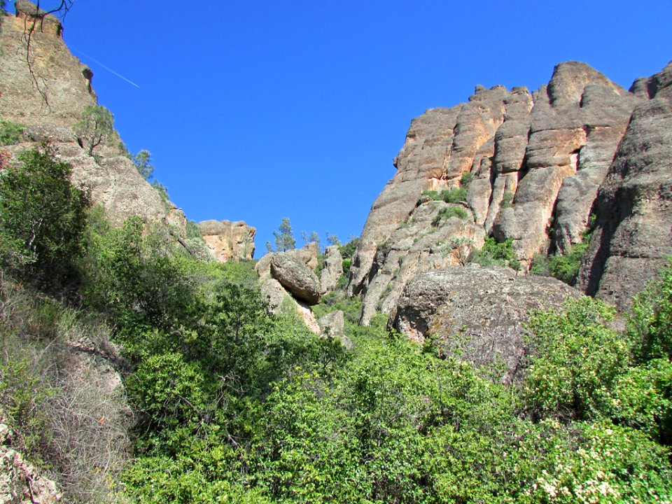 Pinnacles NP in CA