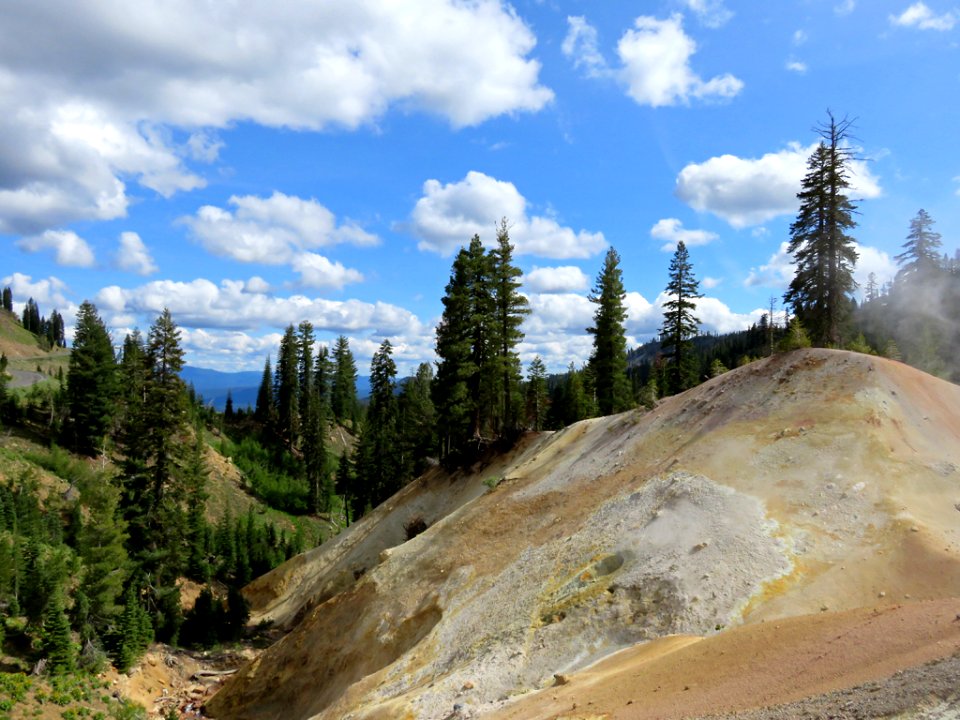 Lassen Volcanic NP in CA