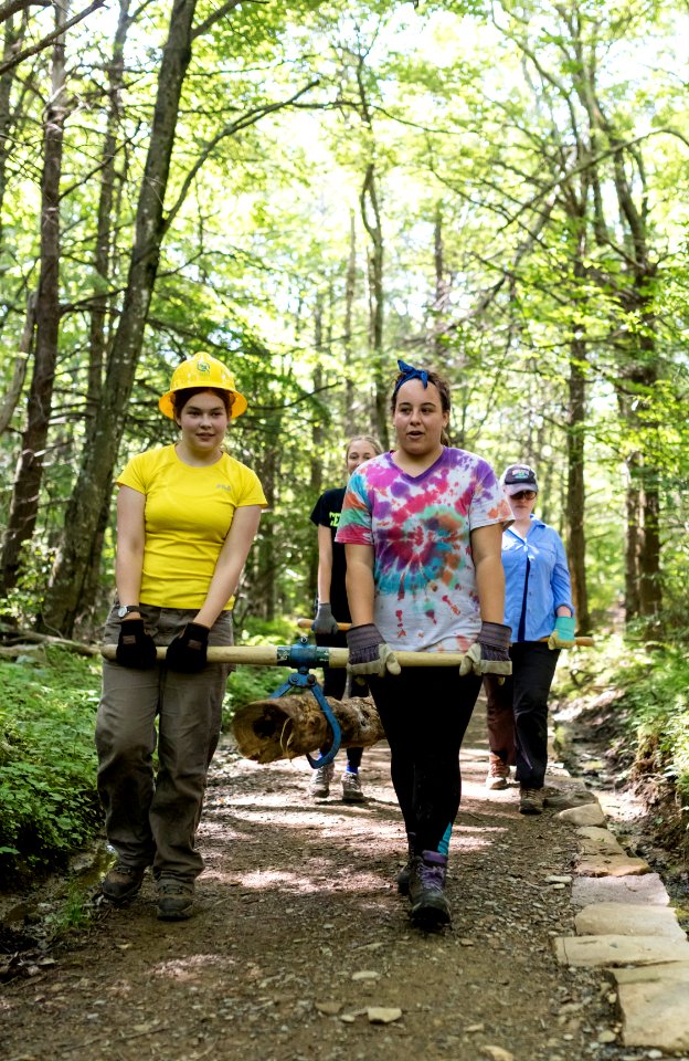Student Conservation Association/Girl Scout Trail Crew