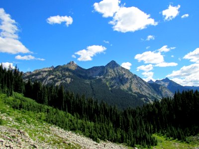 Maple Pass Trail at North Cascades NP in WA
