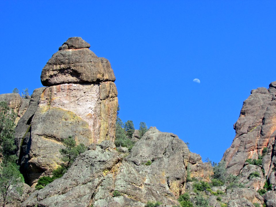 Pinnacles NP in CA