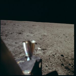 Apollo 11: looking out the window