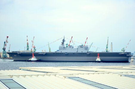 護衛艦「かが」　DDH-184 JS-KAGA