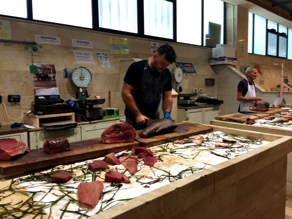 Mercato San Benedetto in Cagliari