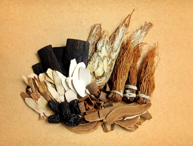 Chinese herbal medicines traditional hua tuo photo