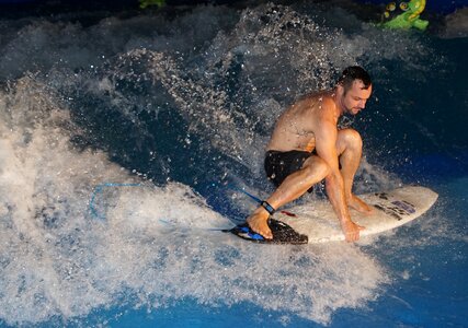 Wave river wave maneuver
