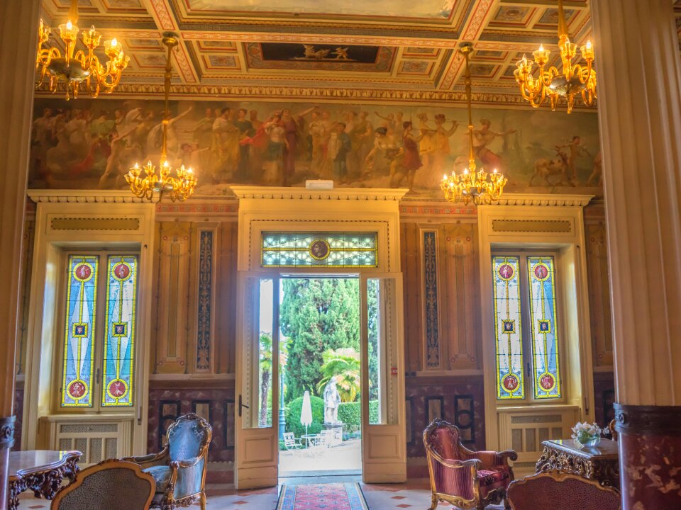Victorian interior design