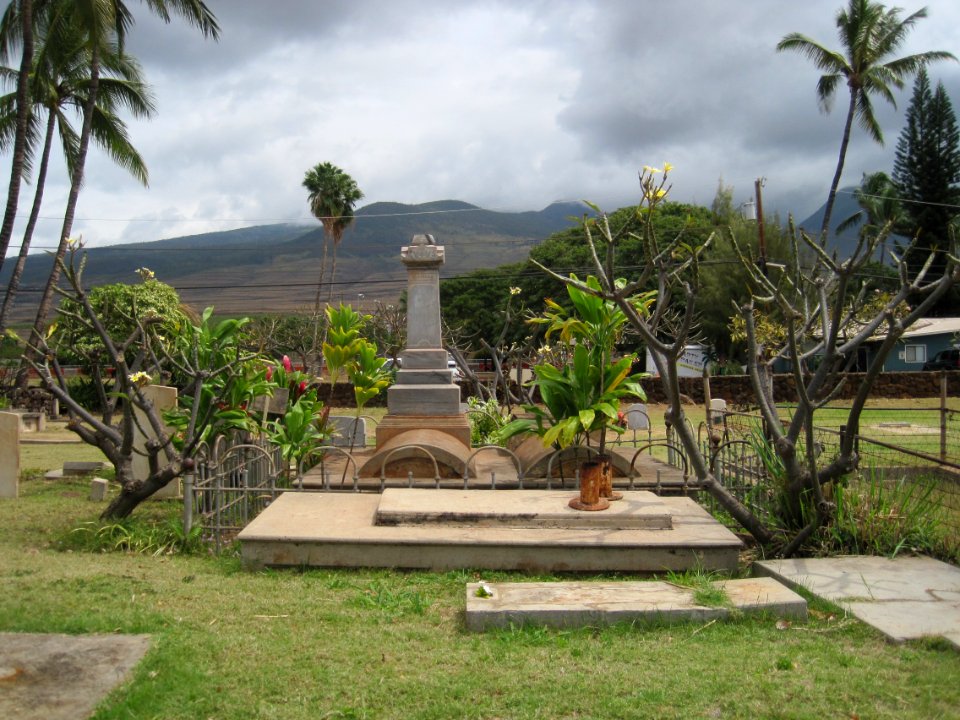 14 (Waiola Grave)