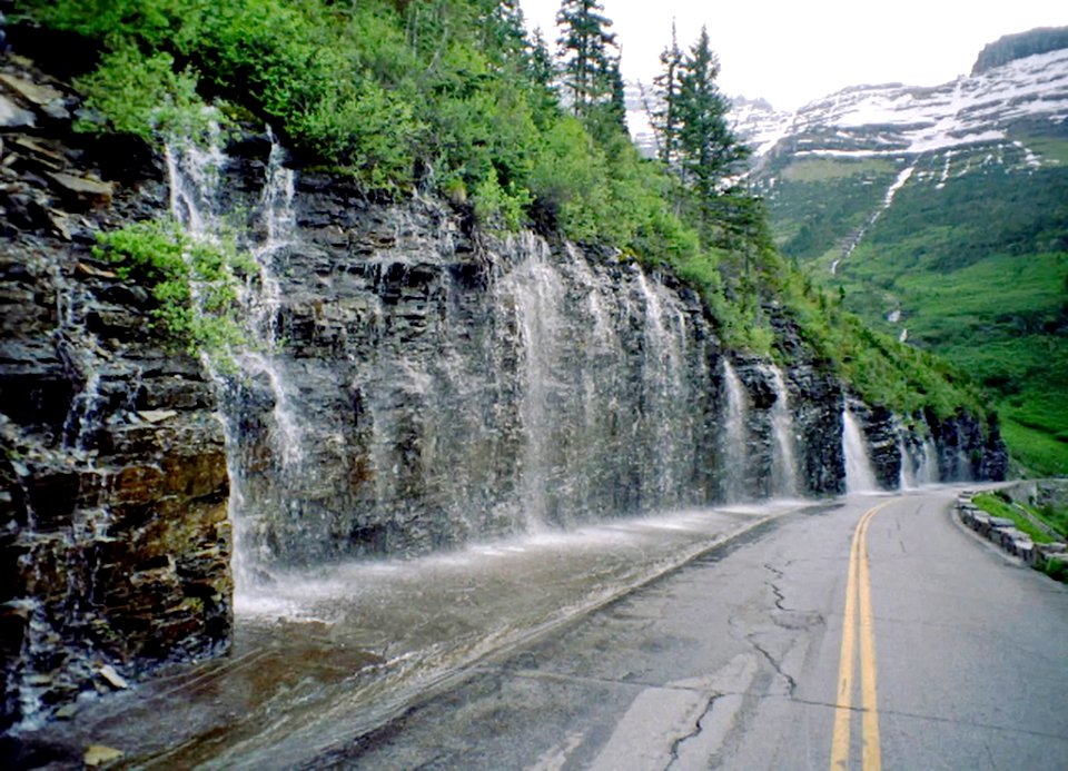 Going-to-the-Sun Road 28 - Weeping Wall Wailing