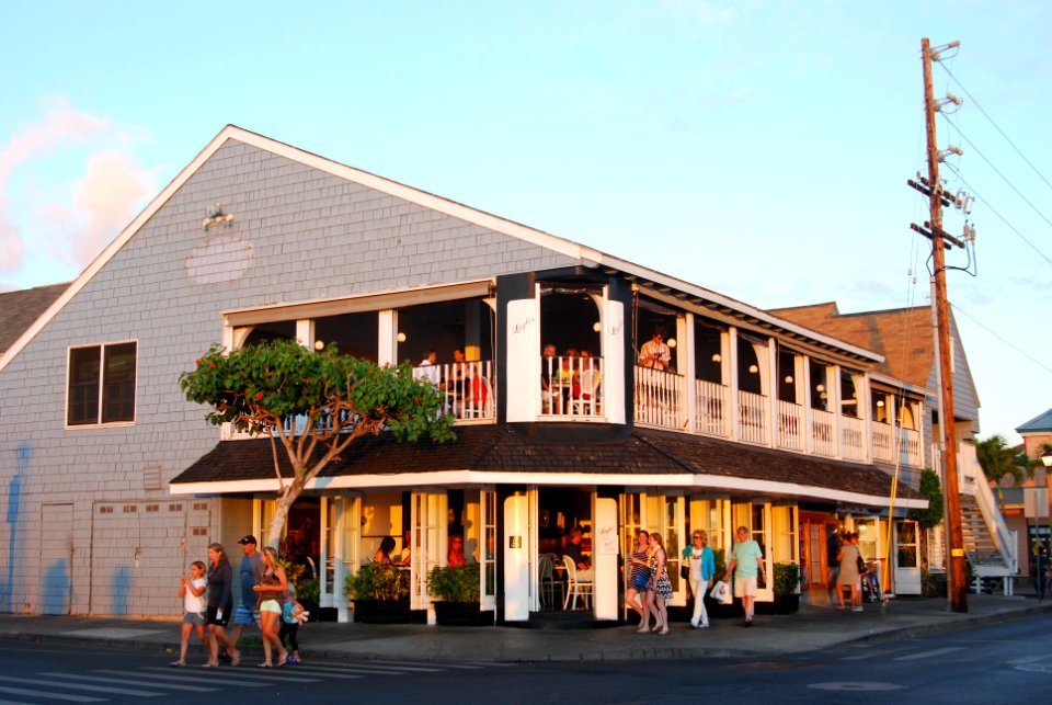 90 (Longhi's in Lahaina)