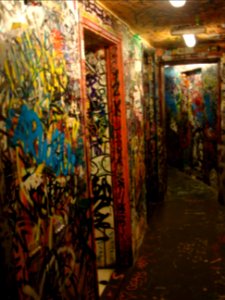 Coffeeshop toilets