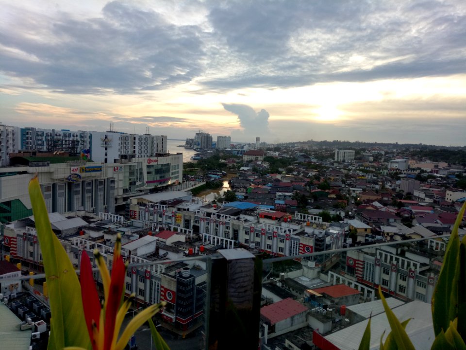 2017-09-14 Urban dense n Hilly Balikpapan