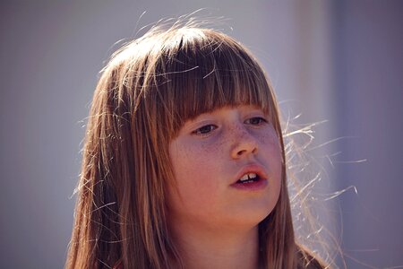 Face view long hair