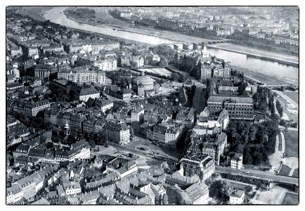 Dresden-Neustadt 1943 - Blick über die innere Neustadt in Richtung Südost