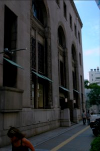 Decolated columns