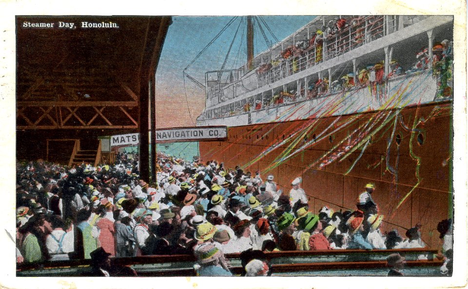 Steamer Day, Honolulu (postcard front)