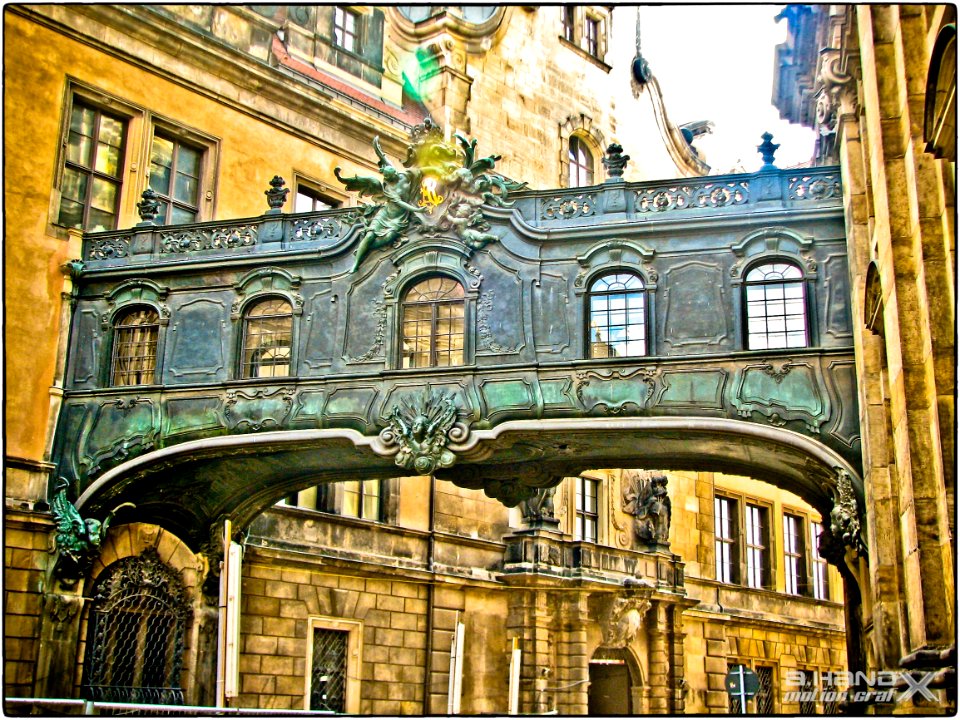 Dresden - "Seufzerbruecke"