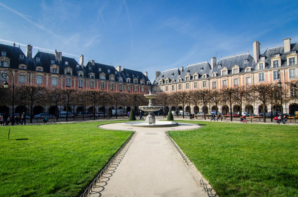 Paris place place des vosges