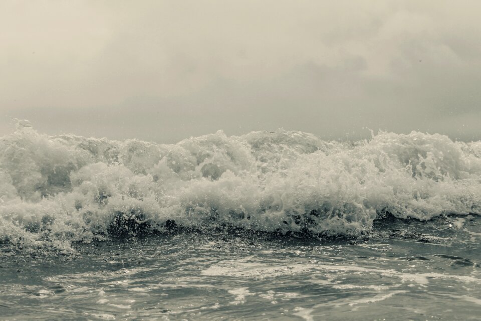 Water sea splash
